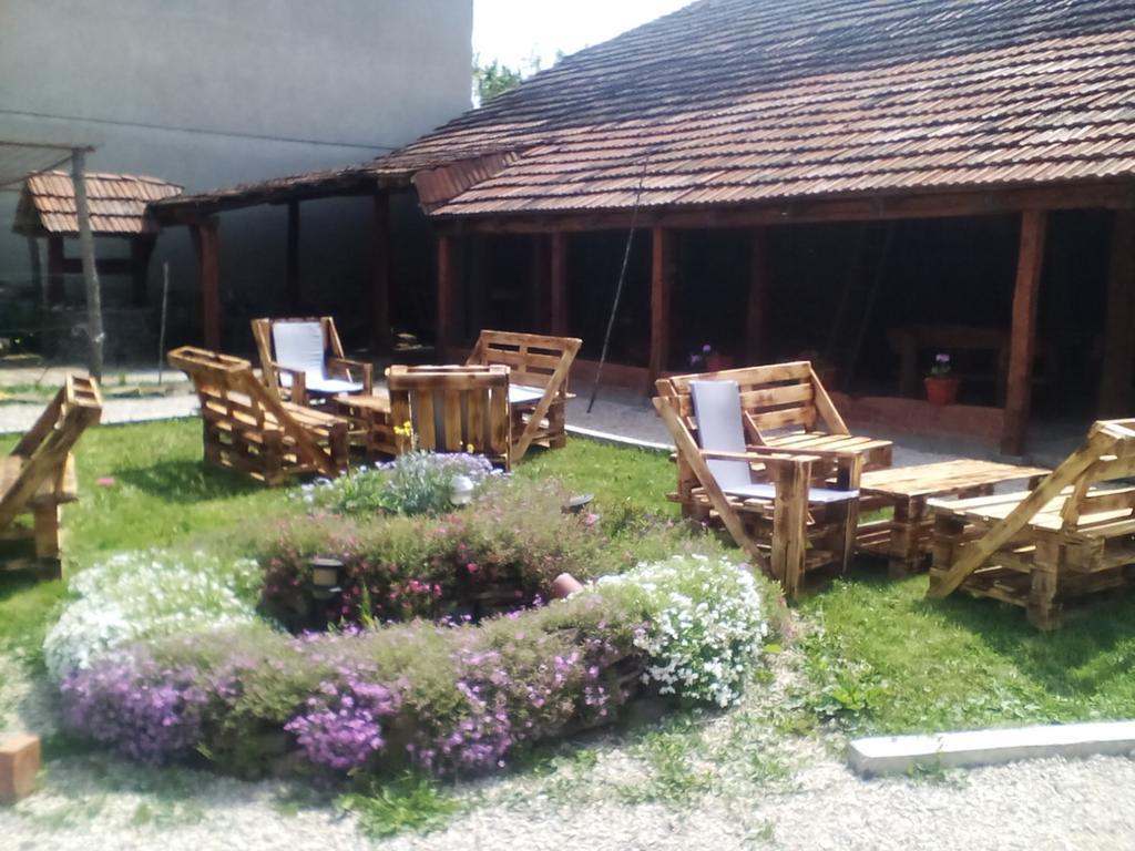 Stara Planina Vila Vesela Kuca Jalovik Izvor Экстерьер фото