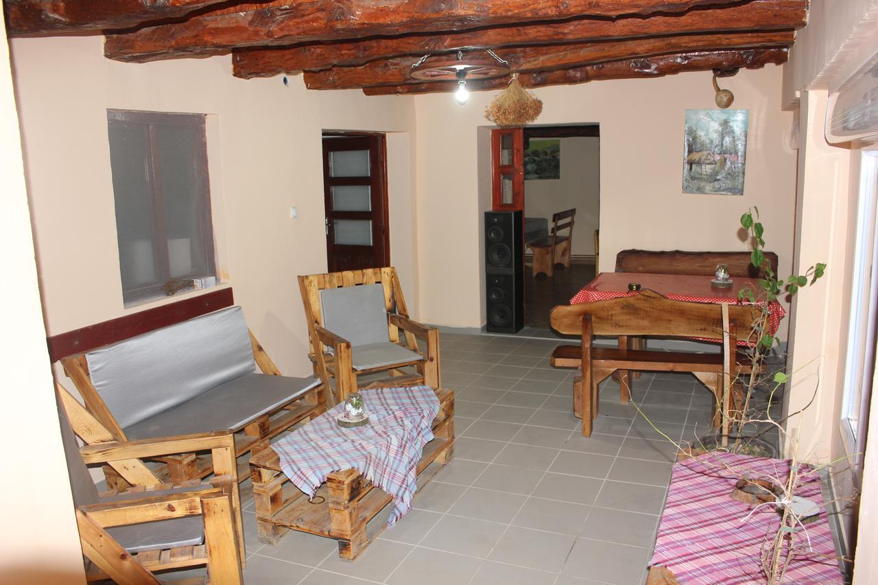 Stara Planina Vila Vesela Kuca Jalovik Izvor Экстерьер фото